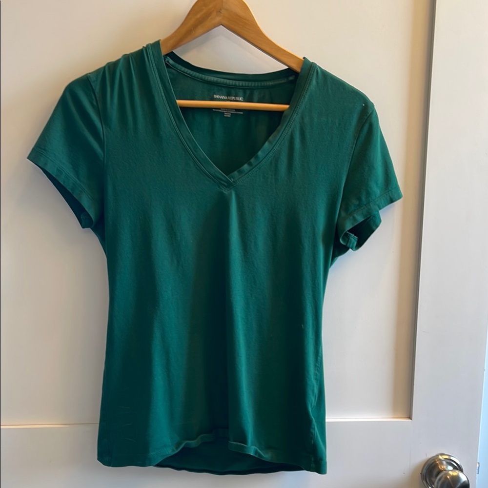 Banana Republic Green Fitted Short Sleeve T-Shirt Multiple Colors Available